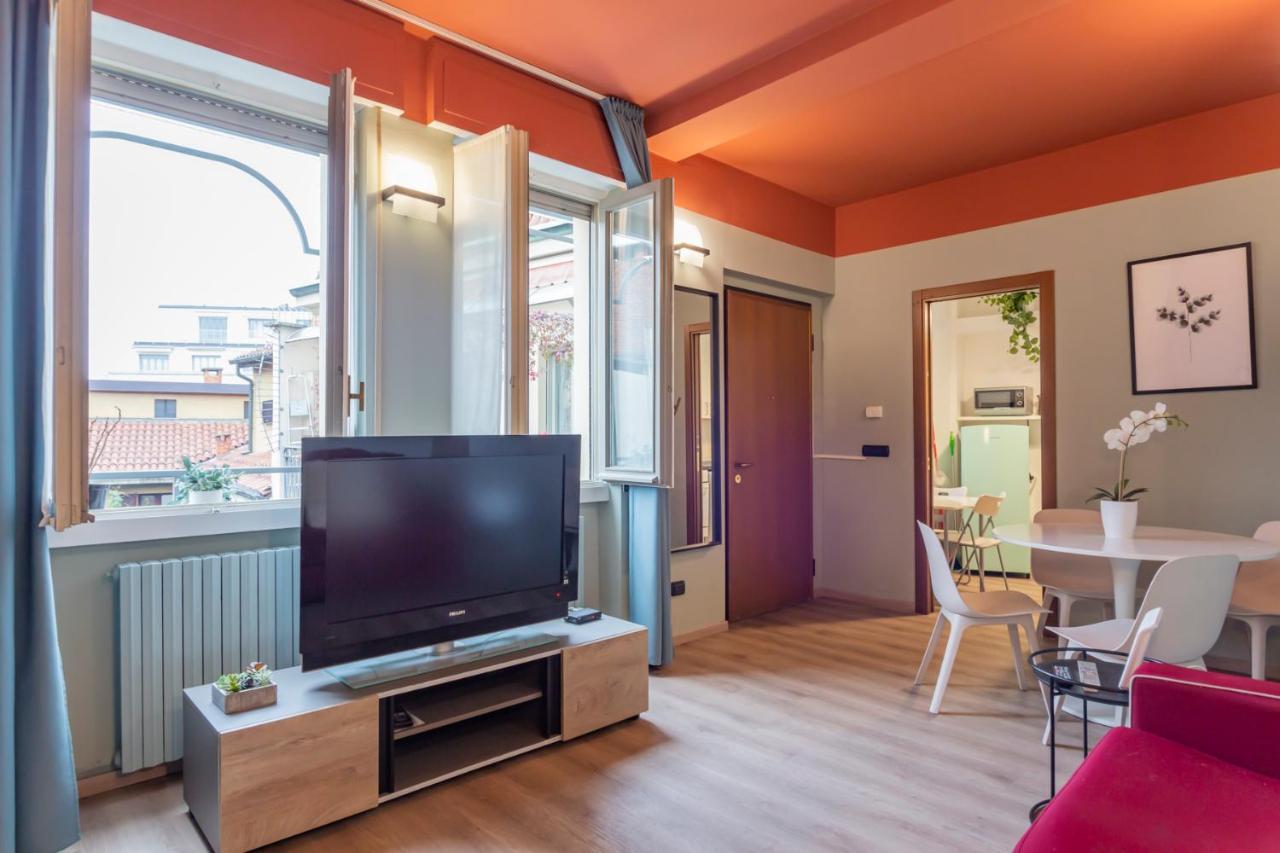 Apartamento View Luxury Duomo Milán Exterior foto